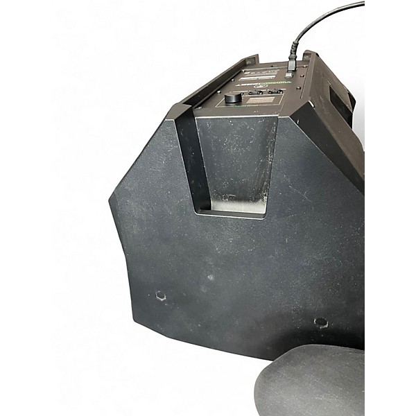 Used Mackie THUMP12BST Powered Speaker