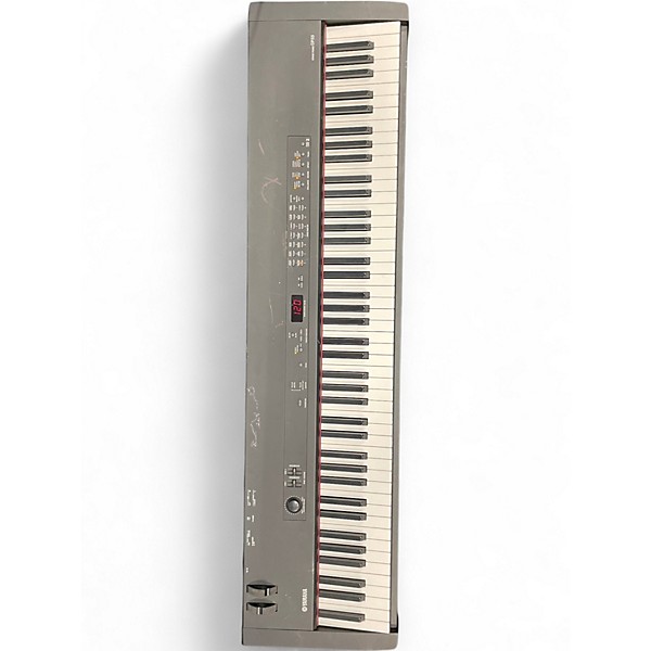 Used Yamaha CP33 88 Key Stage Piano