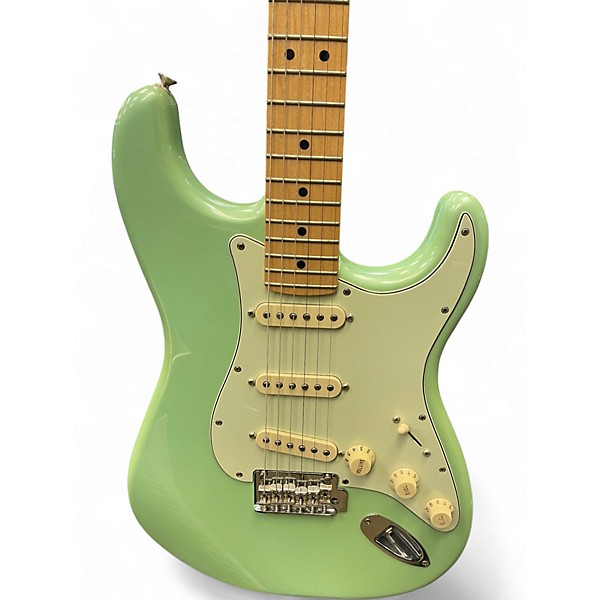 Used Fender Limited Edition Player Stratocaster Surf Green Solid Body Electric Guitar