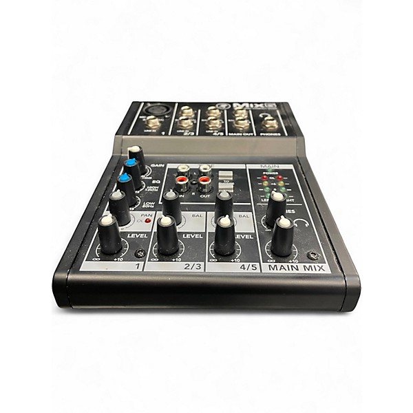 Used Mackie MIX5 Powered Mixer