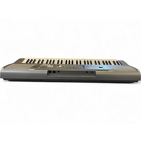 Used Yamaha YPT-310 Portable Keyboard