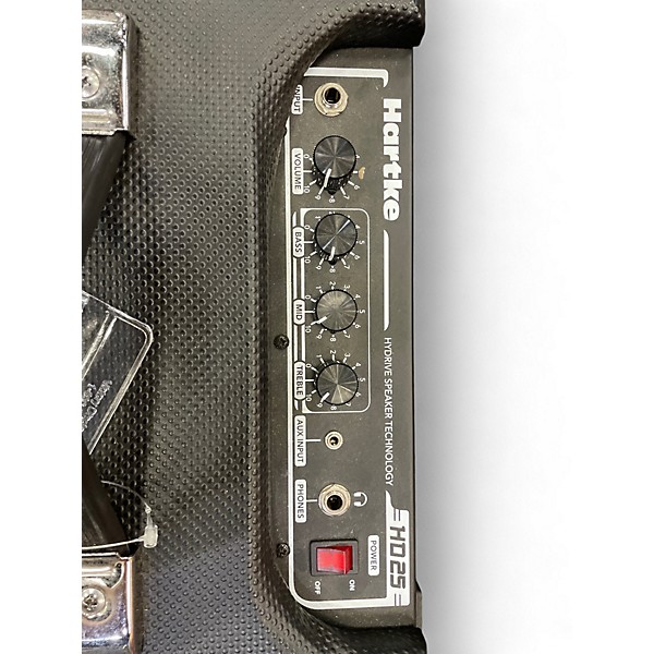 Used Hartke hd25 Bass Power Amp