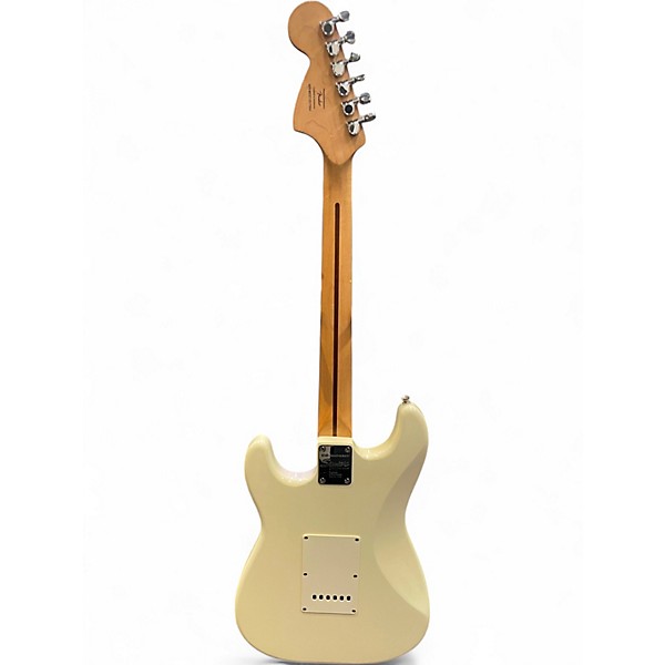 Used Squier Affinity Stratocaster WHITE Solid Body Electric Guitar