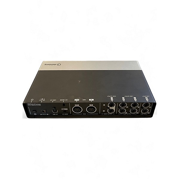 Used Steinberg UR44 Audio Interface