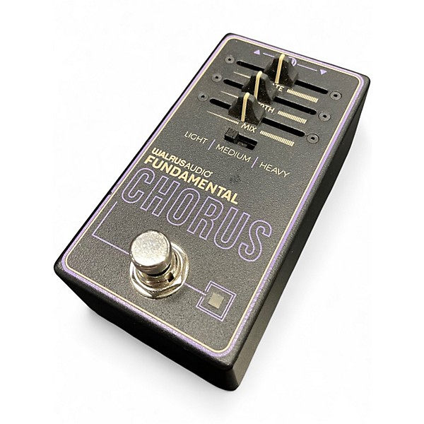 Used Walrus Audio FUNDAMENTAL CHORUS Effect Pedal