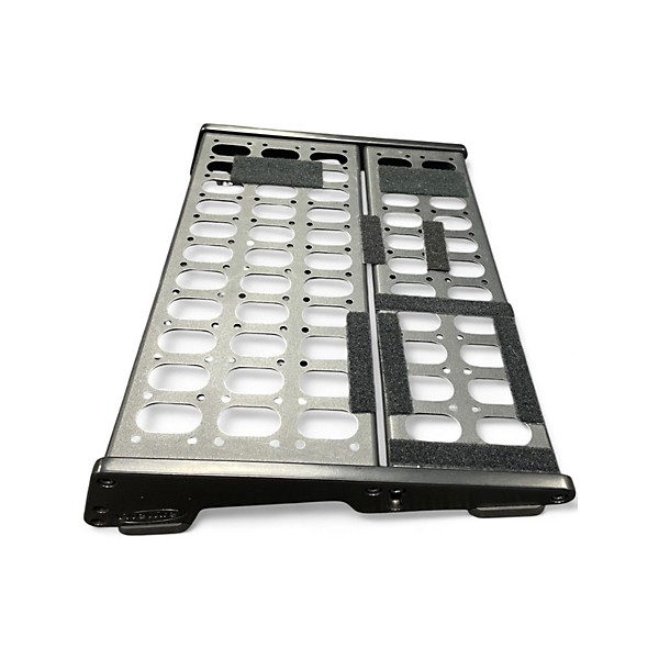 Used Livewire PB400 Pedal Board