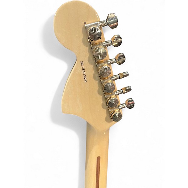 Used Fender Artist Series Yngwie Malmsteen Stratocaster Vintage White Solid Body Electric Guitar