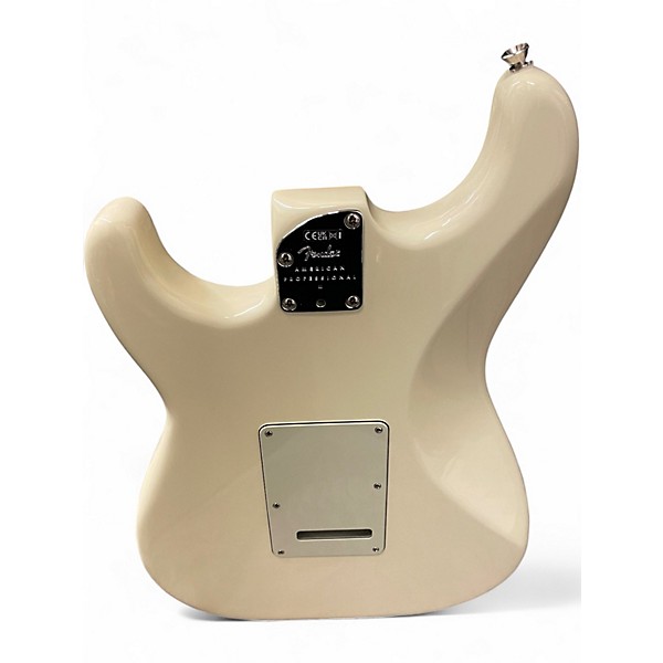 Used Fender Fender American Professional II GT11 Stratocaster Olympic White Solid Body Electric Guitar