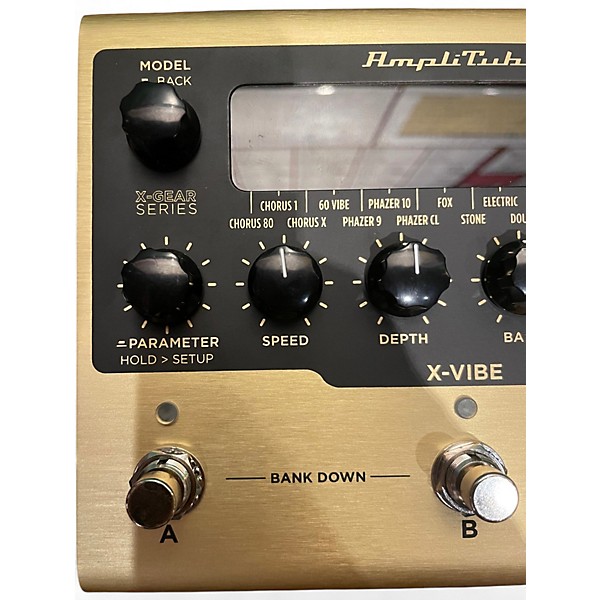 Used IK Multimedia X-VIBE Effect Pedal