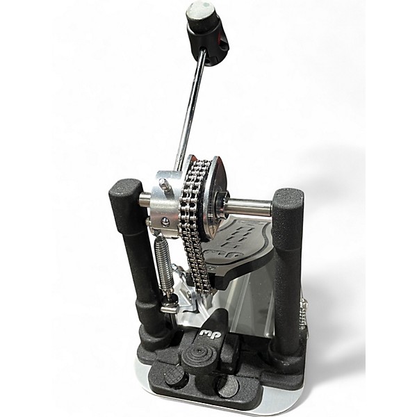 Used DW 9000 Series Single Single Bass Drum Pedal
