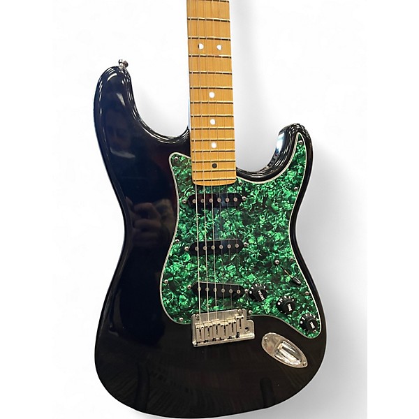 Used 1999 Fender American Standard Stratocaster Black Solid Body Electric Guitar