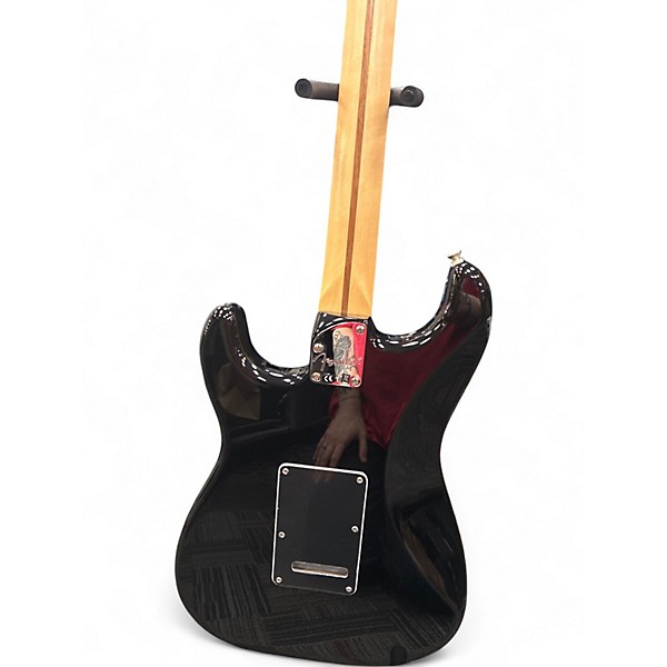 Fender USA AMDX ストラトキャスター Used 2017 Fender Deluxe Stratocaster Black Solid Body Electric