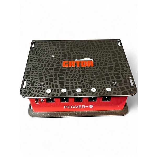 Used Gator Power 5 Pedalboard Power Supply