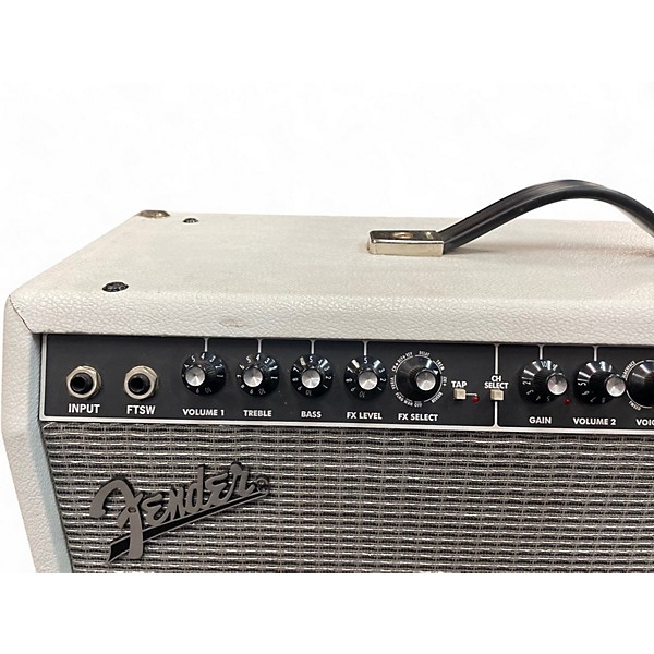 Used 2015 Fender Champion 100 WHITE Guitar Combo Amp