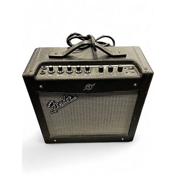 Used Fender Mustang I V2 20W 1X8 Guitar Combo Amp
