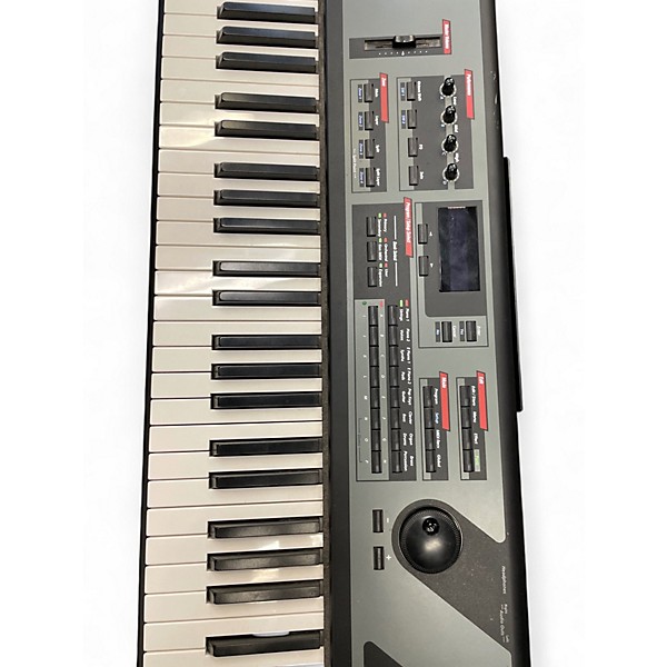 Used Kurzweil PC1X 88 Key Synthesizer