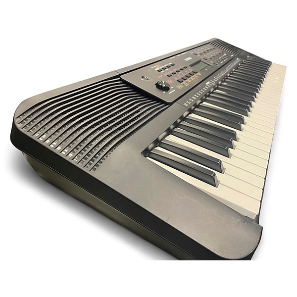 Used Yamaha PSRE273