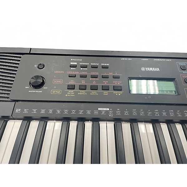 Used Yamaha PSRE273