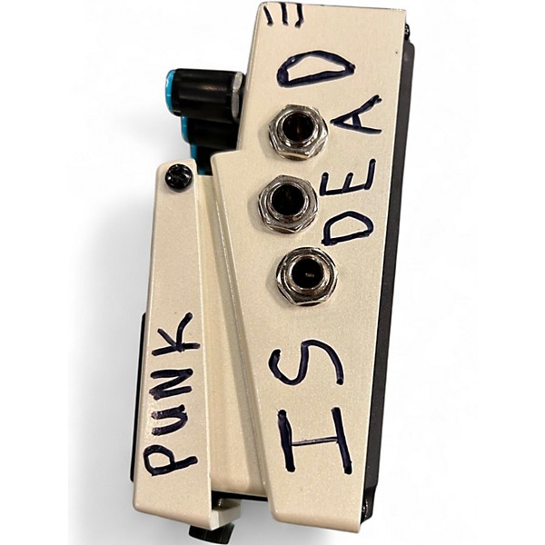 Used BOSS DD7 Digital Delay Effect Pedal