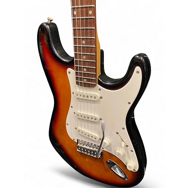 Used Squier By Fender 95 Korean Stratocaster 3 Color Sunburst Solid Body Electric Guitar