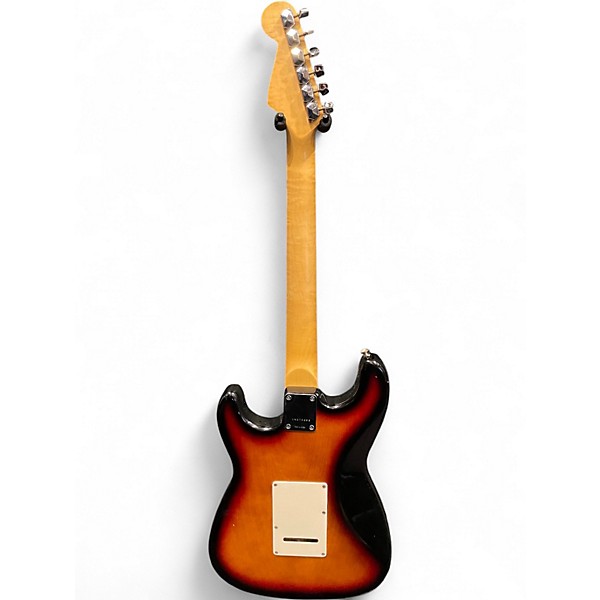 Used Squier By Fender 95 Korean Stratocaster 3 Color Sunburst Solid Body Electric Guitar