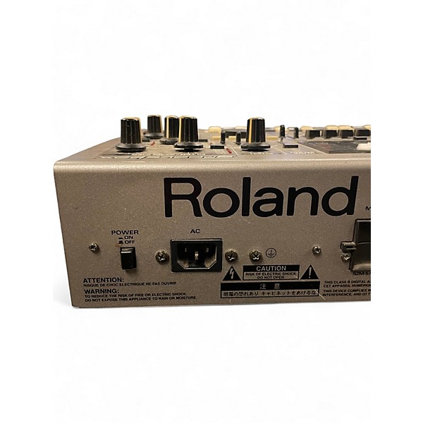 Used Roland MC-505 GROOVEBOX Production Controller