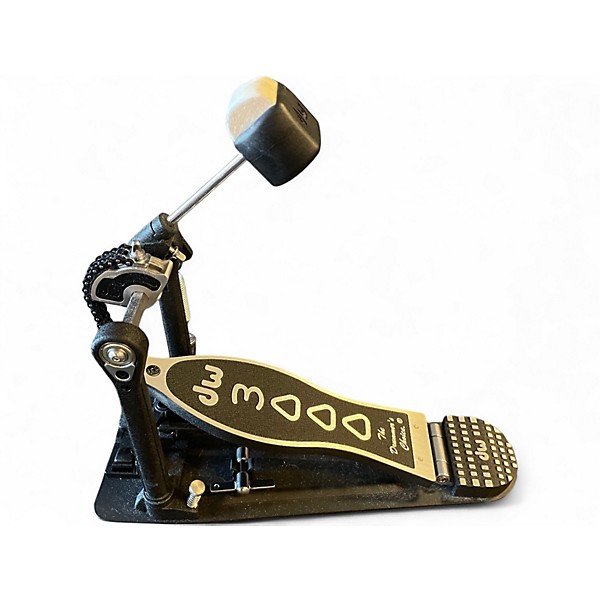 Used DW 3000 Series Single Single Bass Drum Pedal