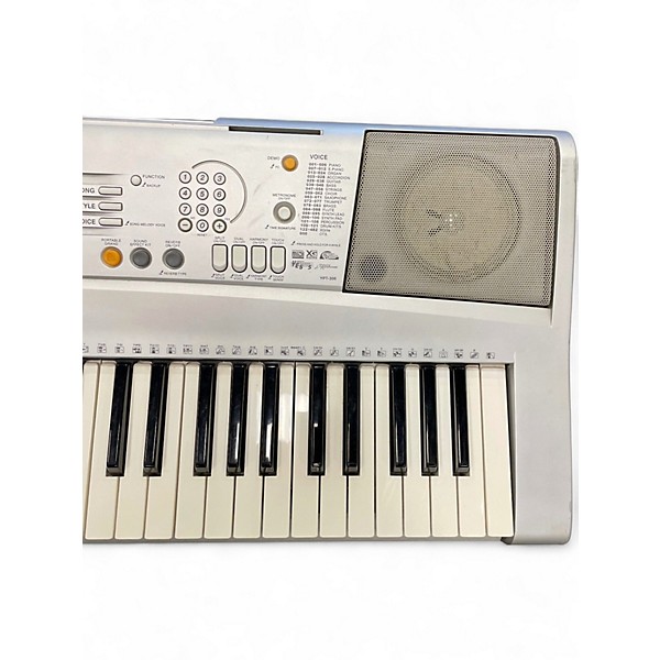 Used Yamaha YPT-300 Keyboard Workstation