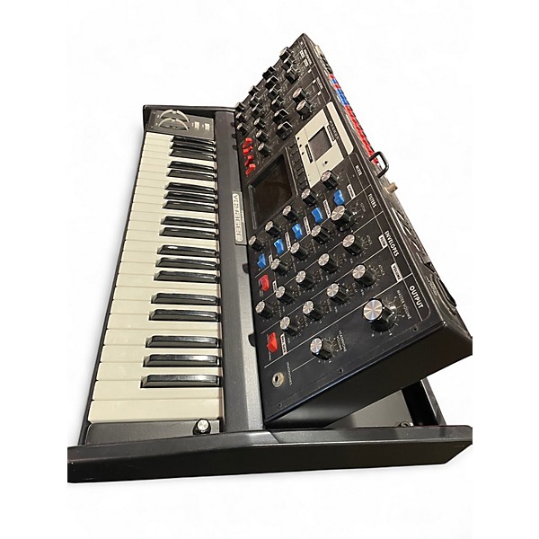 Used Moog Minimoog Voyager Electric Blue Edition Synthesizer