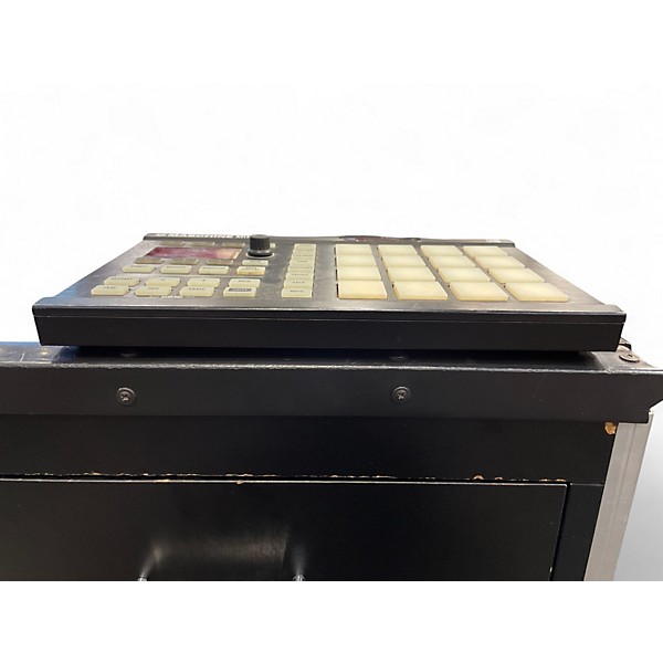 Used Native Instruments Maschine Mikro MKII MIDI Controller