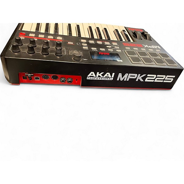 Used Akai Professional MPK225 25-Key MIDI Controller
