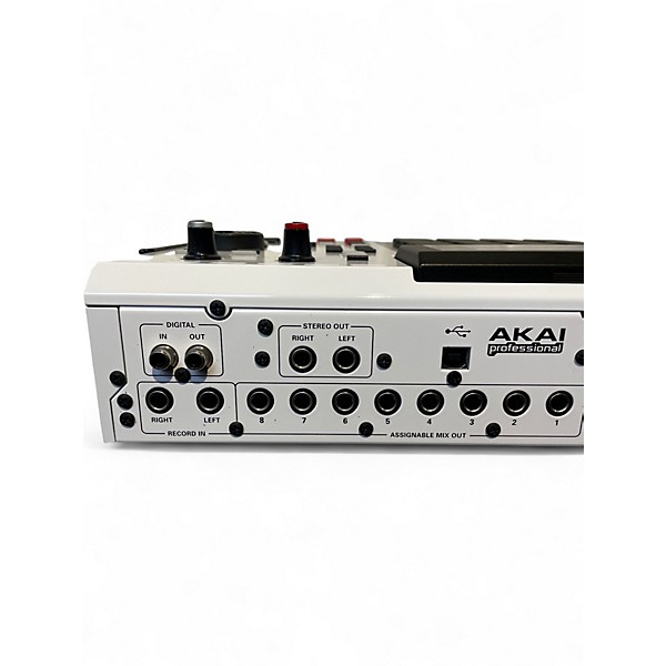 Used Akai Professional MPC 2500LE Production Controller