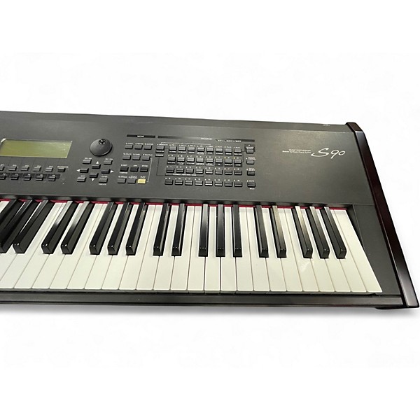 Used Yamaha s90 Keyboard Workstation