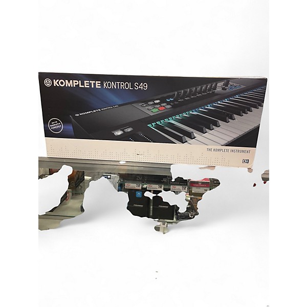Used Native Instruments Komplete Kontrol S49 MK2 MIDI Controller