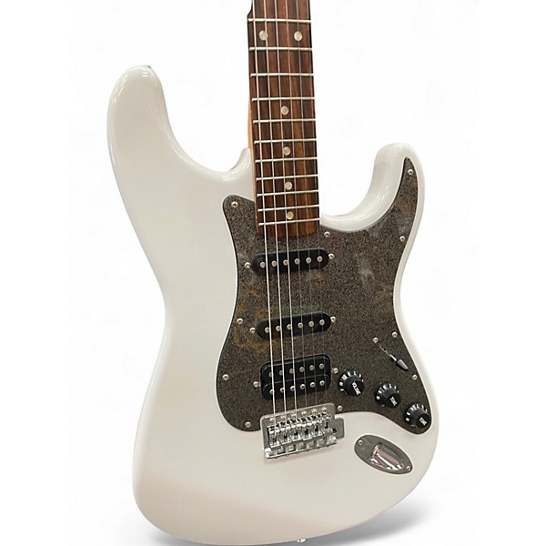 Used Squier Affinity Stratocaster Olympic White Solid Body Electric Guitar