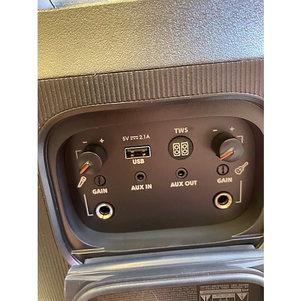 Used JBL Party Box 110 Powered Speaker