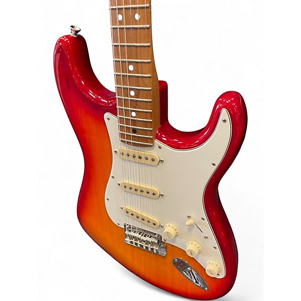 Used 2019 Fender Limited Edition American Professional Stratocaster Roasted m Aged Cherry Burst Solid Body Electric Guitar