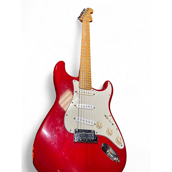 Vintage 1999 Fender American Deluxe Stratocaster Cherry red  Solid Body Electric Guitar
