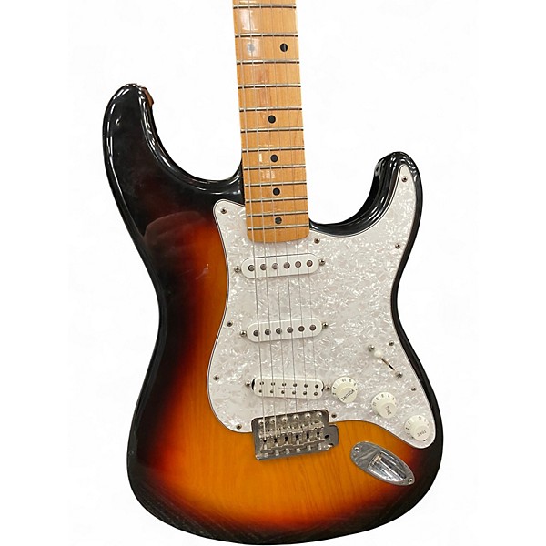 Used 2018 Fender 50S CLASSIC PLAYER STRAT MN SHG 2 Color Sunburst Solid Body Electric Guitar