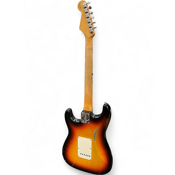 Used 2006 Fender 1960 Stratocaster Closet Classic 3 Color Sunburst Solid Body Electric Guitar
