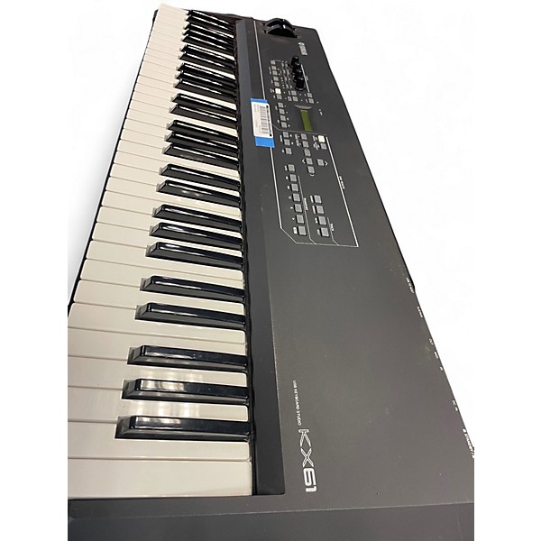 Used Yamaha KX61 MIDI Controller