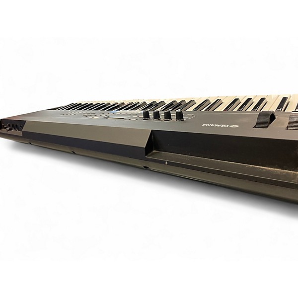 Used Yamaha KX61 MIDI Controller