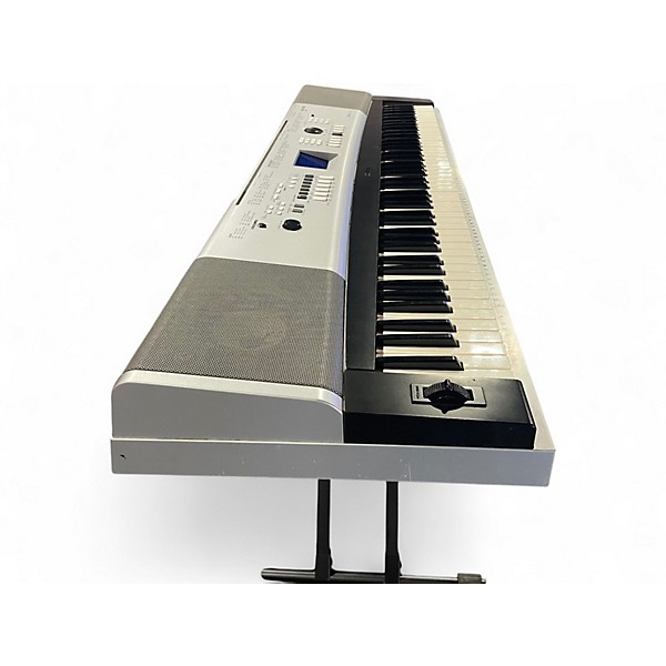 Used Yamaha DGX530 Digital Piano