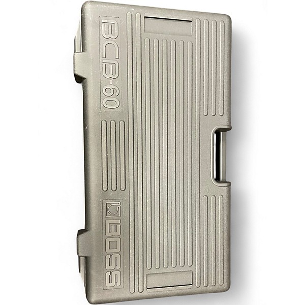 Used BOSS BCB60 Pedal Board
