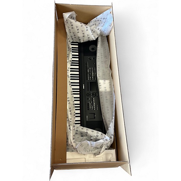 Used Yamaha DGX670B  Keyboard Workstation