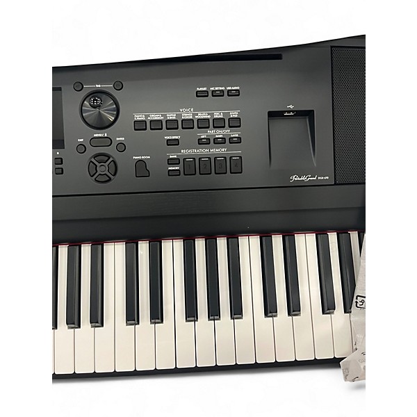 Used Yamaha DGX670B  Keyboard Workstation
