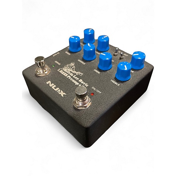 Used NUX Melvin Lee Davis Bass Preamp  DI Bass Preamp