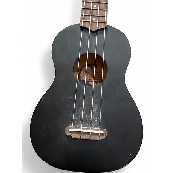 Used Fender California coast ukeelele Black Ukulele