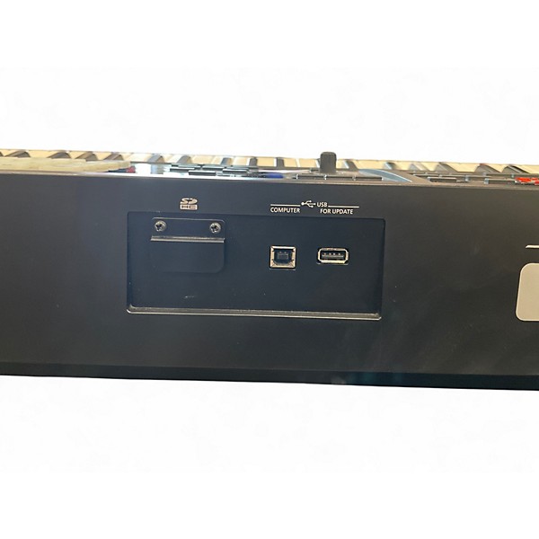 Used Roland FA08 Keyboard Workstation