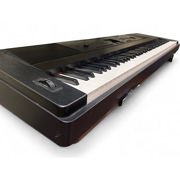 Used Yamaha DGX660 Portable Keyboard